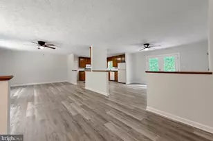 39655 Persimmon Creek Rd, Mechanicsville, MD 20659 - Photo 3
