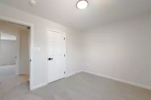 21096 Lizson Ct, California, MD 20619 - Photo 13