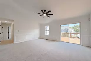 21096 Lizson Ct, California, MD 20619 - Photo 5