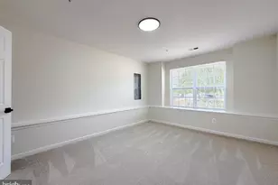 21096 Lizson Ct, California, MD 20619 - Photo 33