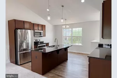 21096 Lizson Court, California, MD 20619 - Photo 7