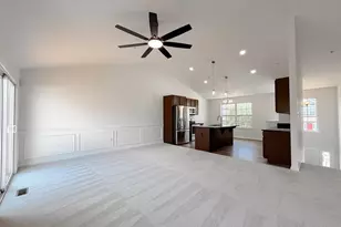 21096 Lizson Ct, California, MD 20619 - Photo 3