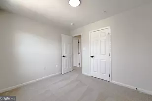 21096 Lizson Ct, California, MD 20619 - Photo 13