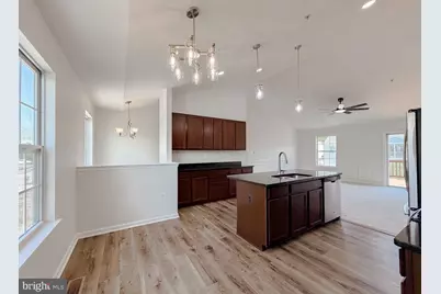 21096 Lizson Court, California, MD 20619 - Photo 11