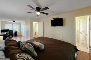 21293 Scarborough Dr, Lexington Park, MD 20653 - Photo 17