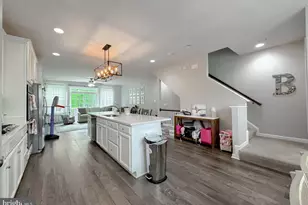 23115 Azalea Ln, California, MD 20619 - Photo 19