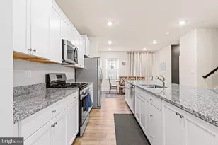 23656 Highliner Wy, California, MD 20619 - Photo 5