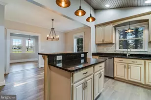 28055 Old Village Rd, Mechanicsville, MD 20659 - Photo 11