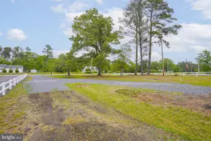 21983 Point Lookout Rd, Leonardtown, MD 20650 - Photo 27