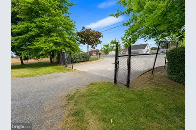 28274 Three Notch Road, Mechanicsville, MD 20659 - Photo 3