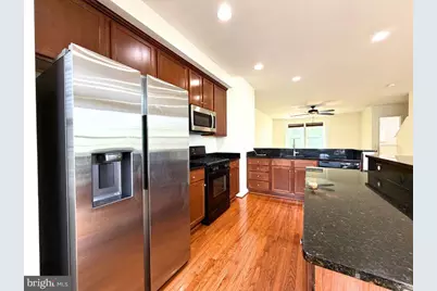43551 Wild Iris Street, California, MD 20619 - Photo 11