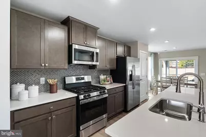 44143 Plowmans Lane #B, California, MD 20619 - Photo 11