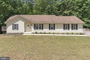 37362 E Spicer Dr, Mechanicsville, MD 20659 - Photo 1