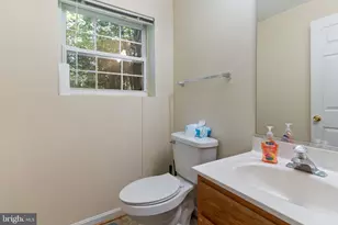 37362 E Spicer Dr, Mechanicsville, MD 20659 - Photo 25