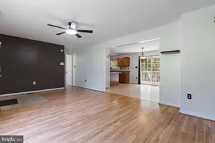 37362 E Spicer Dr, Mechanicsville, MD 20659 - Photo 9