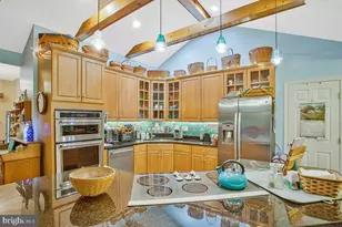 23083 Barberry Ln, California, MD 20619 - Photo 13