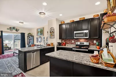45674 Bethfield Way, California, MD 20619 - Photo 13