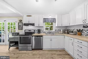 30178 Shore View Dr, Mechanicsville, MD 20659 - Photo 9