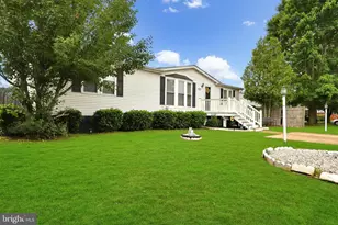 45856 N Poteat Ct, California, MD 20619 - Photo 3