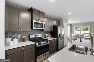 44411 Honeysuckle Ln, California, MD 20619 - Photo 11