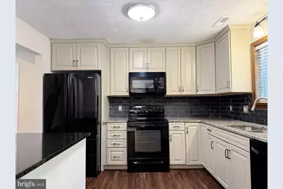 23295 White Elm Court, California, MD 20619 - Photo 5