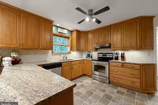 46355 Fletcher Ct, Lexington Park, MD 20653 - Photo 11