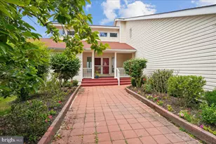 45842 Patuxent Ln, California, MD 20619 - Photo 17