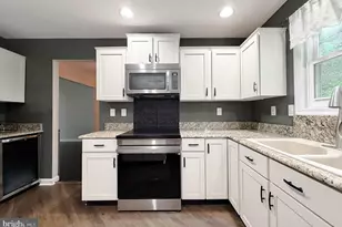 20797 Red Rose Ct, Lexington Park, MD 20653 - Photo 13