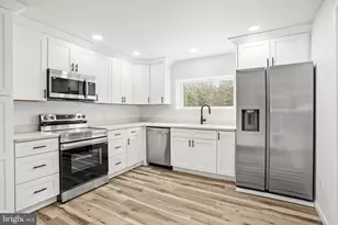 19717 Oak Ct, Lexington Park, MD 20653 - Photo 7