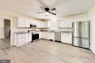 45328 Elmbrook Dr, California, MD 20619 - Photo 7