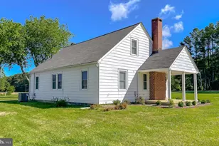 21859 Indian Bridge Rd, Great Mills, MD 20634 - Photo 9