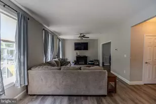 19335 Greens Crossing Ct, Great Mills, MD 20634 - Photo 23