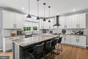 27737 Yanak Ct, Mechanicsville, MD 20659 - Photo 5