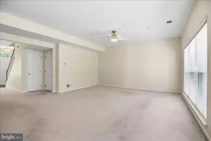 44024 Delphinium Dr, California, MD 20619 - Photo 9