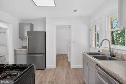 45278 Cove Manor Road, California, MD 20619 - Photo 13