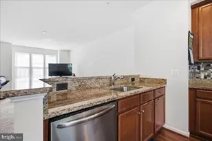 23192 Mountain Laurel Ln, California, MD 20619 - Photo 11