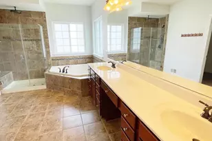 43691 Yulan St, California, MD 20619 - Photo 11