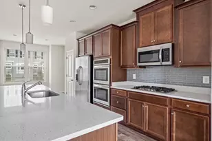 43706 Winterberry Wy, California, MD 20619 - Photo 7