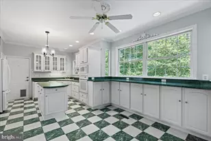 28920 Livingston Dr, Mechanicsville, MD 20659 - Photo 13