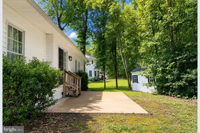 23177 Heatherwood Lane, California, MD 20619 - Photo 9