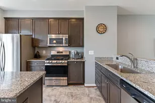23159 Foxglove Way, California, MD 20619 - Photo 11
