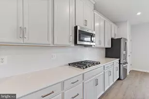 23450 Sugar Pine Ln, California, MD 20619 - Photo 3