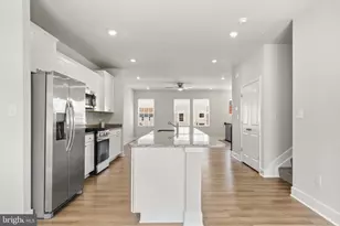 23622 Highliner Wy, California, MD 20619 - Photo 19