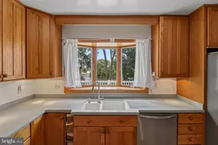 24740 Marva Point Way, Hollywood, MD 20636 - Photo 35