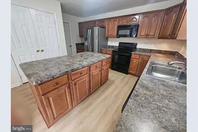 46683 Robert Leon Drive, Lexington Park, MD 20653 - Photo 5
