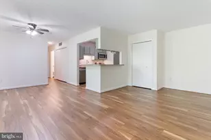 23240 Rosewood Ct, California, MD 20619 - Photo 5