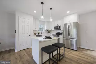 26081 Hills Dr, Mechanicsville, MD 20659 - Photo 9