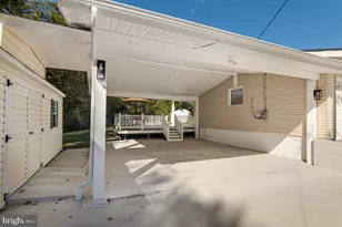 22712 Parkview Dr, California, MD 20619 - Photo 9