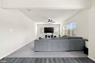 45694 Tenny Hill St, California, MD 20619 - Photo 13