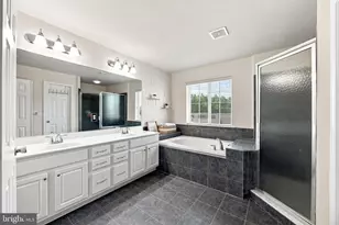 45694 Tenny Hill St, California, MD 20619 - Photo 25
